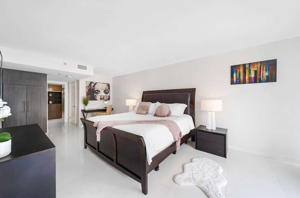 Deluxe Apartment, 2 Bedrooms, Bay View