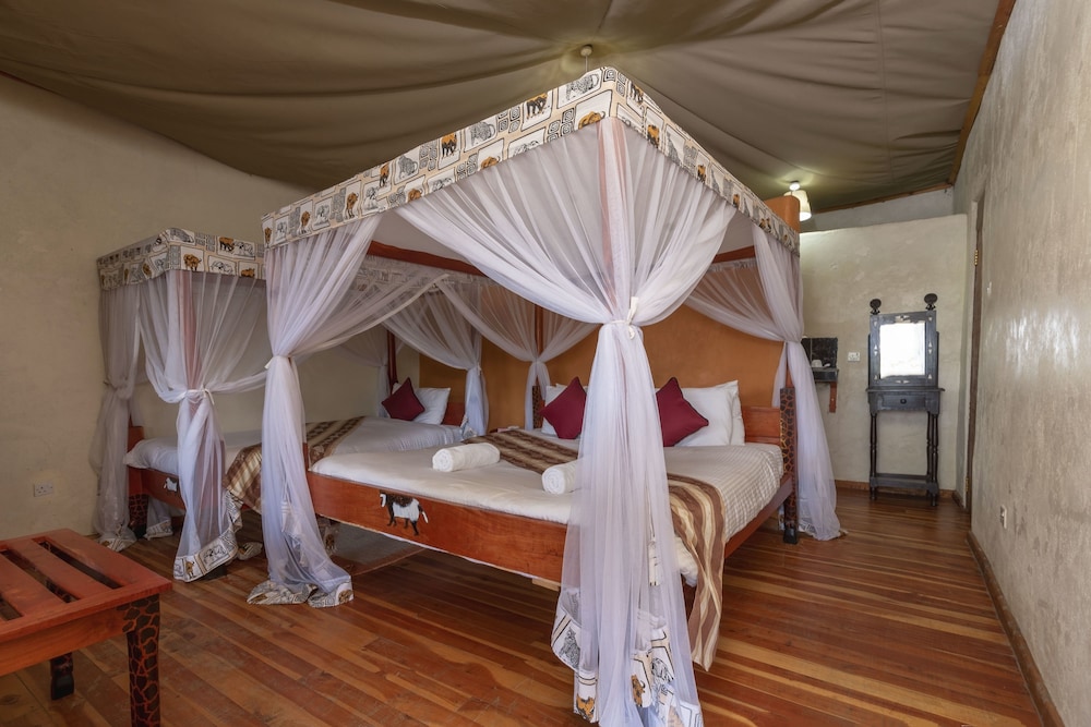 Twin Room, Lake View photo 1