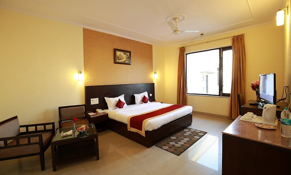 Executive Room photo 2