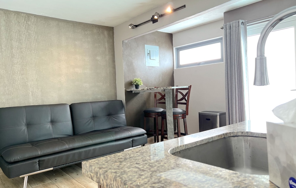 Junior Apartment, 2 Bedrooms (A2) photo 2
