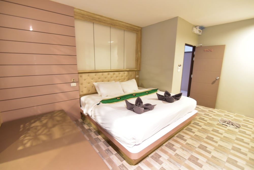 Superior Double or Twin Room photo 2