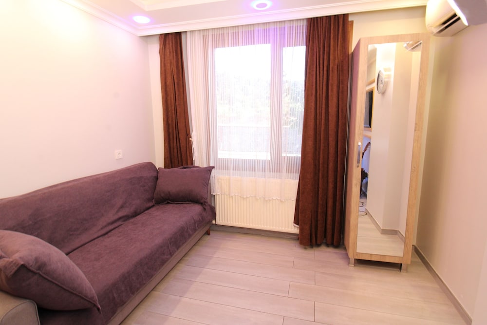 Economy Room photo 1