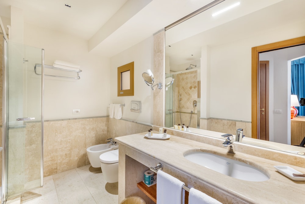 Junior Suite, Garden View photo 3