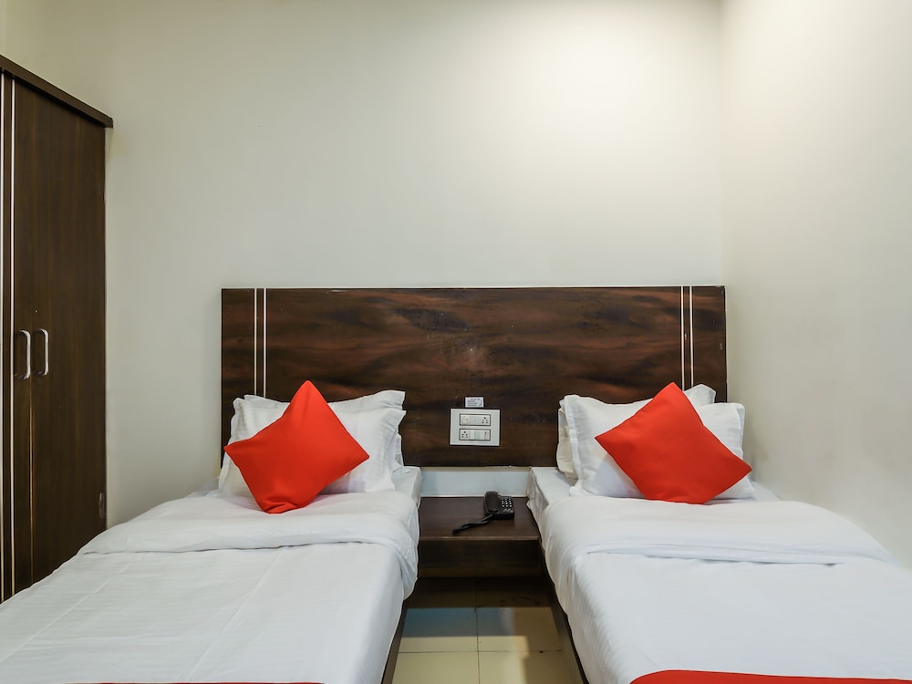 Double Or Twin Room photo 3