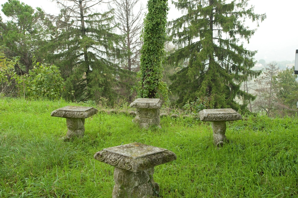 Villa photo 3