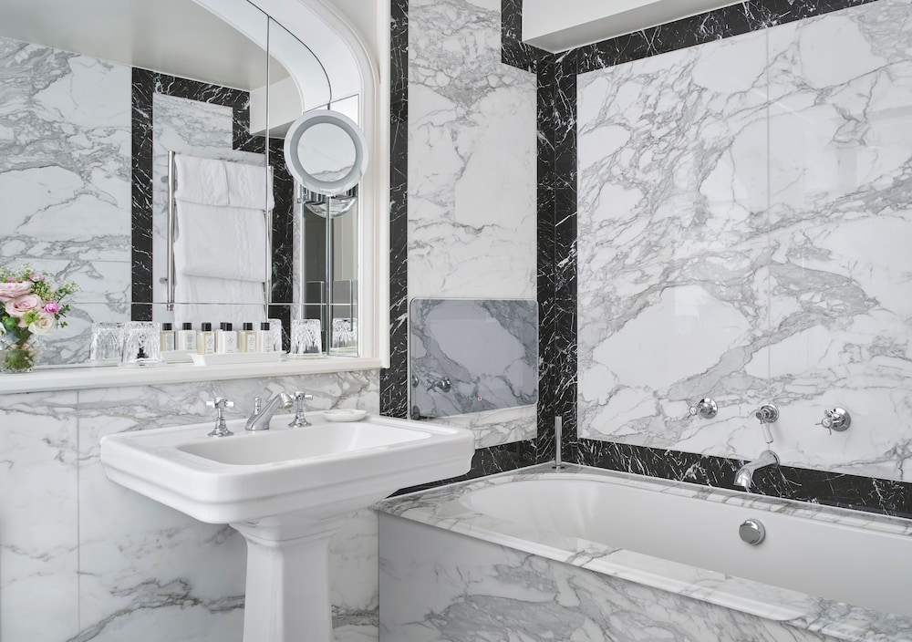 Suite (Belgravia) photo 3