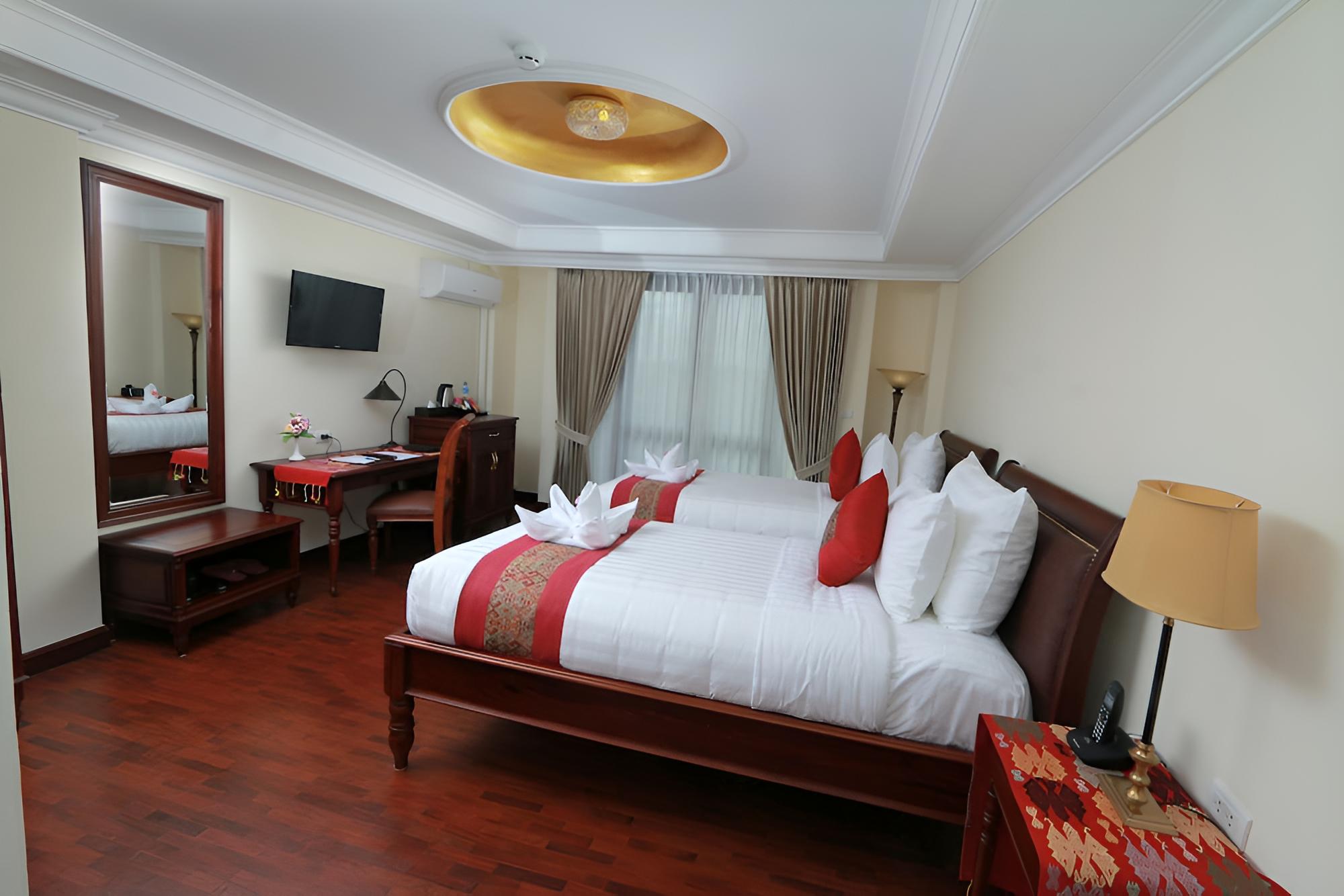 Deluxe Room, City View photo 1