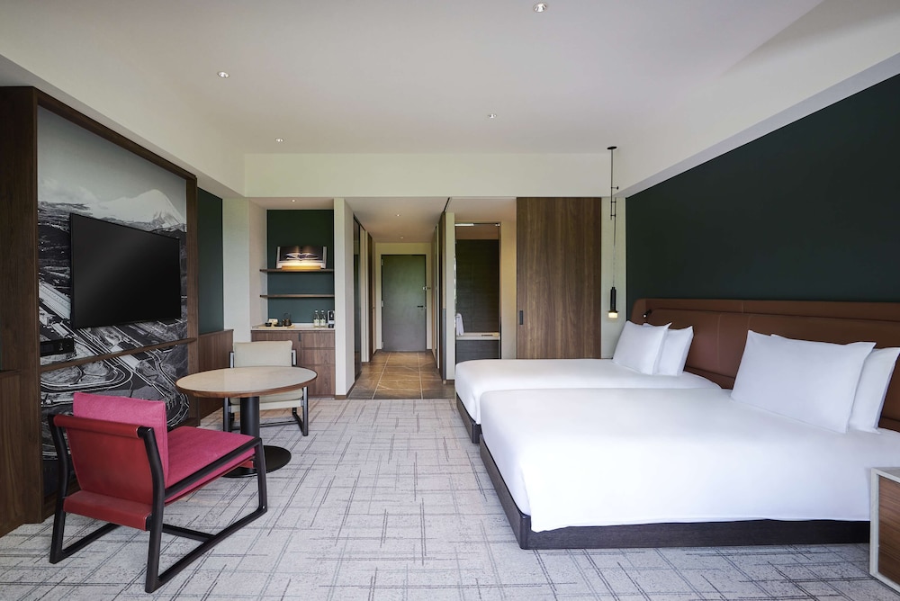 Room, 2 Twin Beds - Photo 1