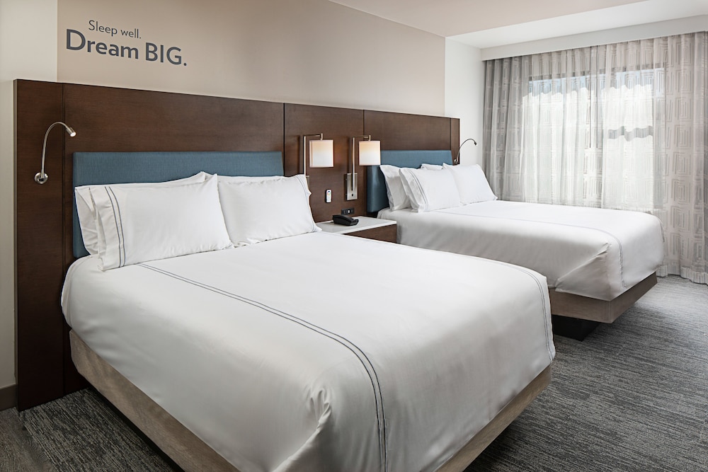 Premium Room, 2 Queen Beds (Top Floor) photo 1