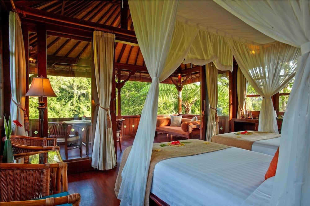 Superior Villa - Photo 1