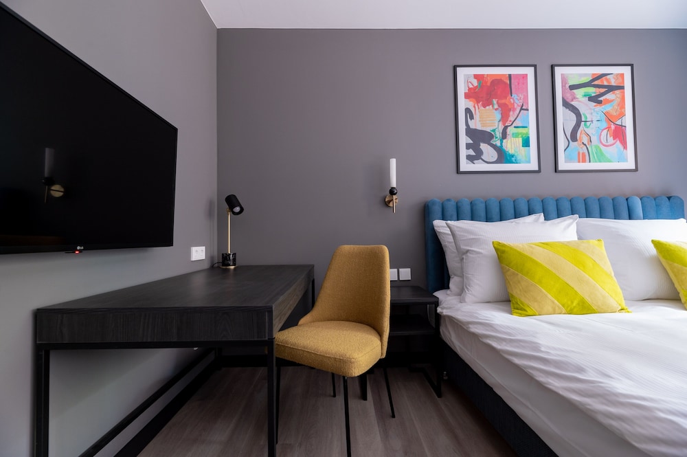 XL Studio, Kitchenette, Sofa Bed