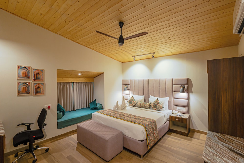 Sajjan Villa with 2-bedrooom and Jacuzzi photo 3