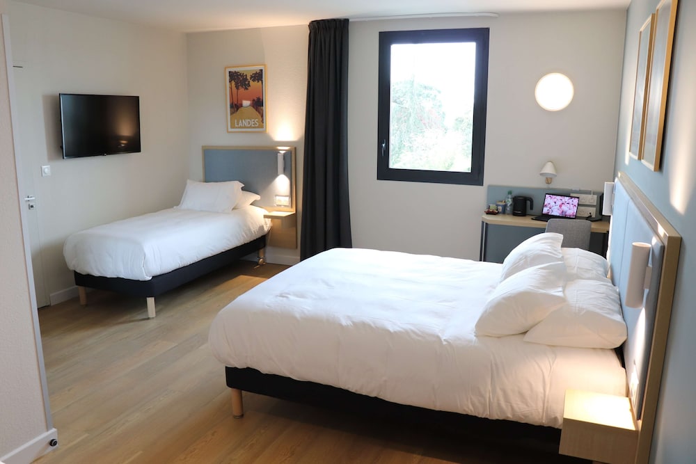 Superior Room, Multiple Beds