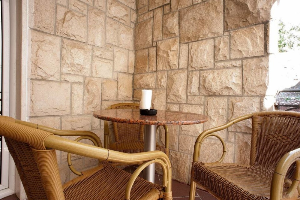 Studio, Terrace photo 3