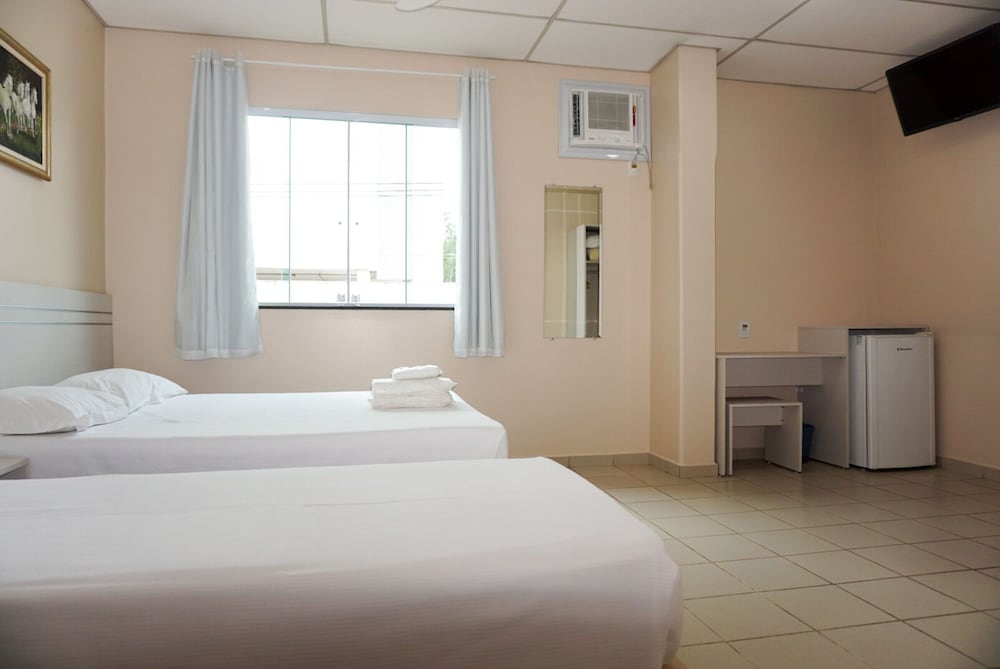 Basic Double or Twin Room, 1 Bedroom photo 2