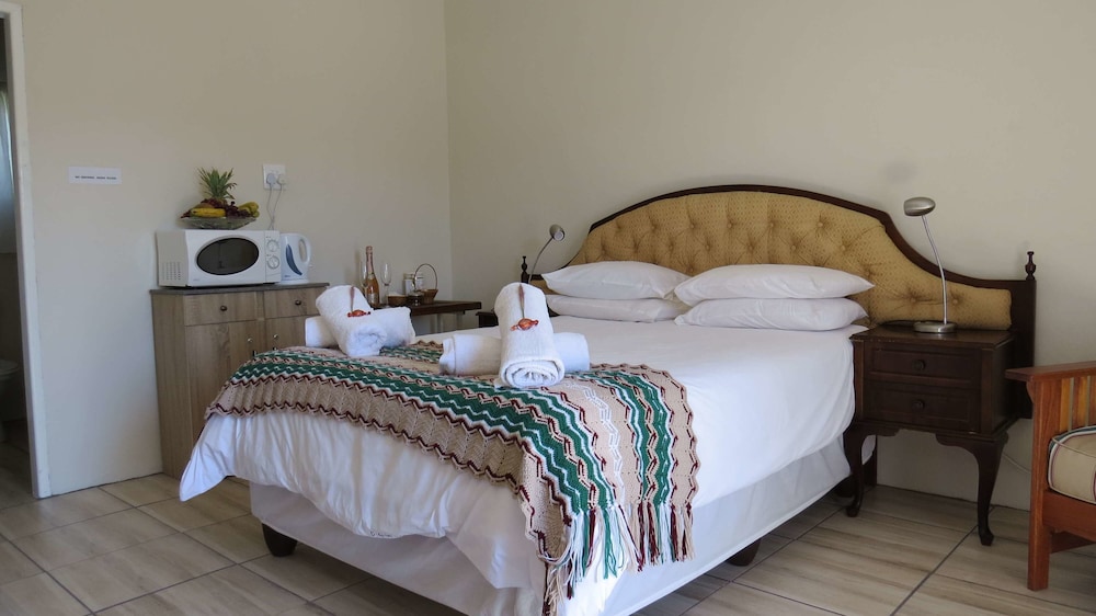 Room, 1 Queen Bed photo 1