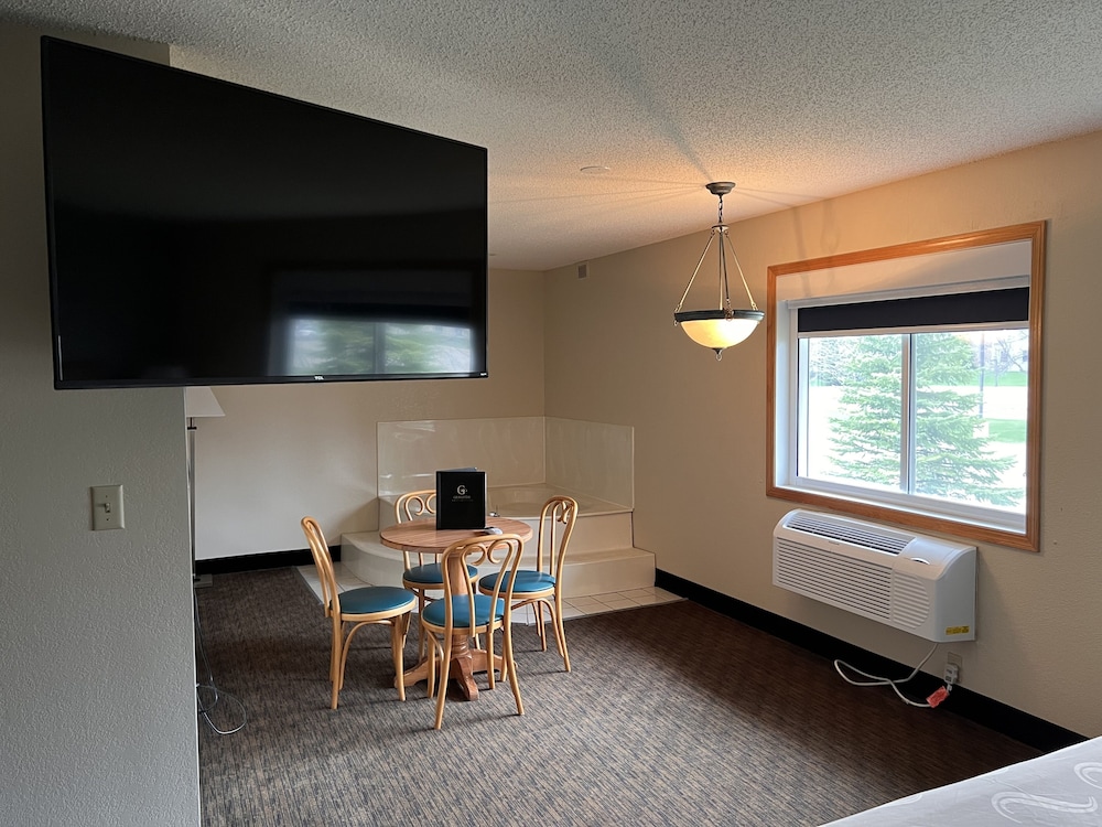 Deluxe Room, 1 King Bed, Accessible, Non Smoking