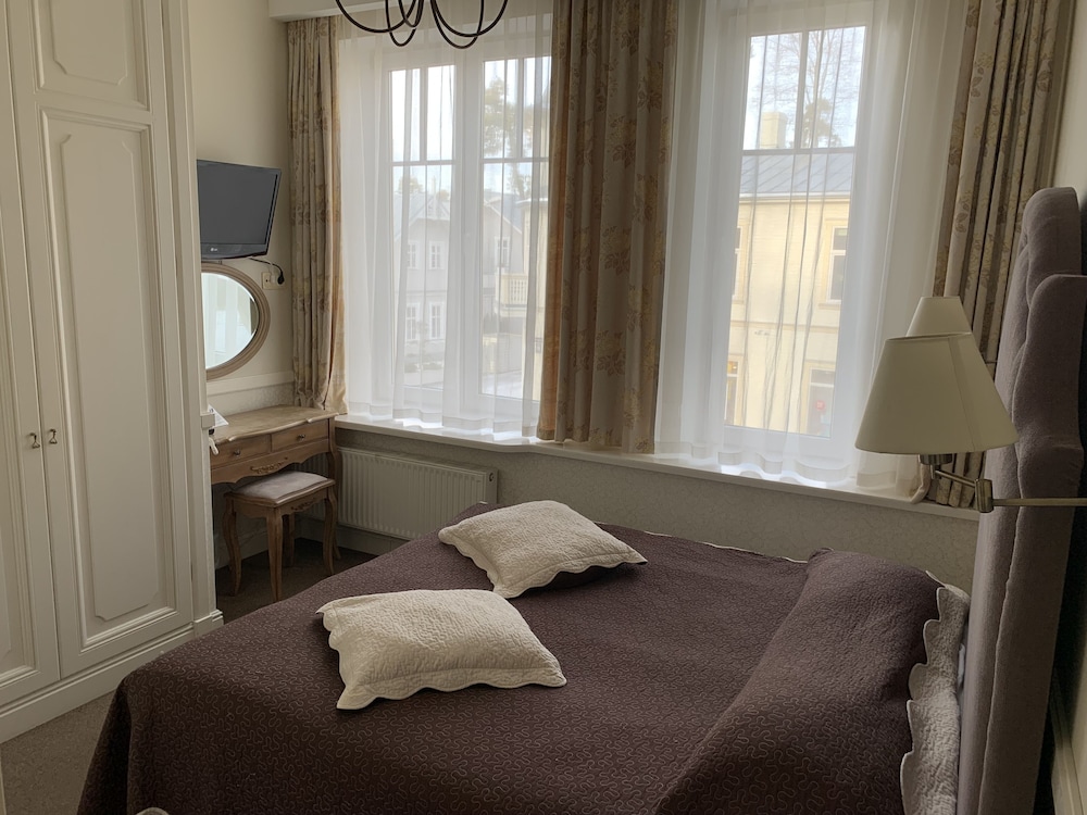 Small Double Room - Photo 7