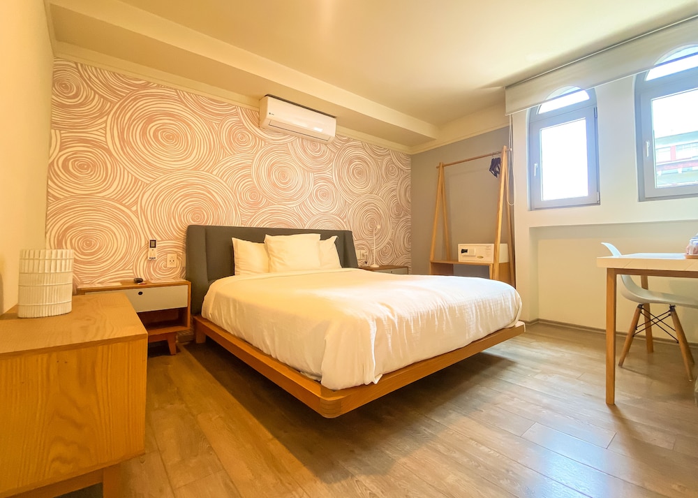 Double Room - Photo 10
