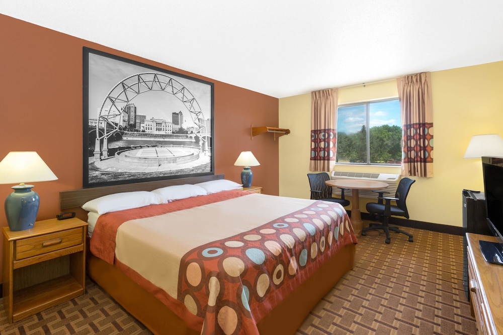 Standard Room, 1 King Bed - Photo 2
