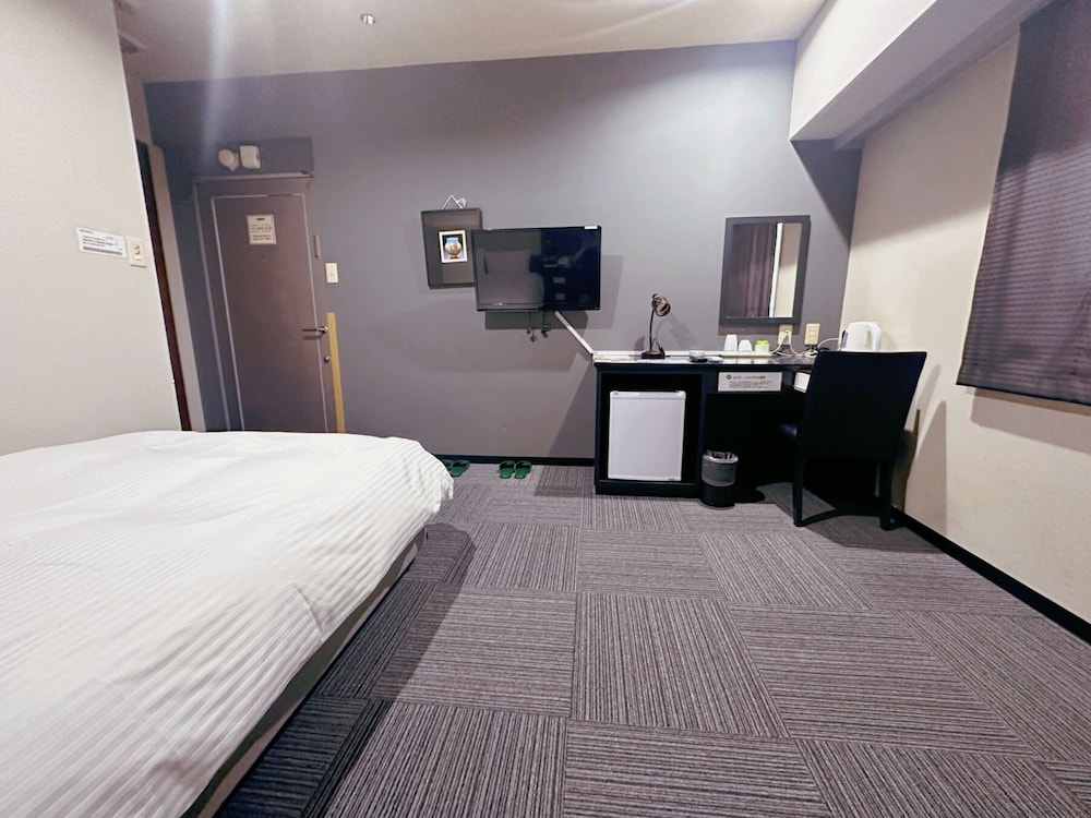 Semi Double Room for 1 person, Smoking photo 3