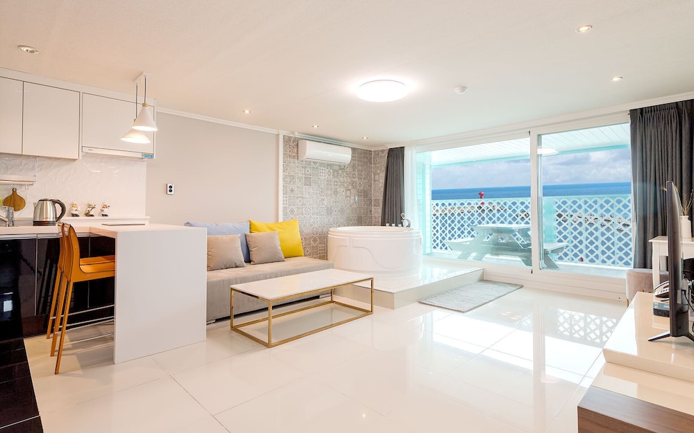 Superior Suite photo 1