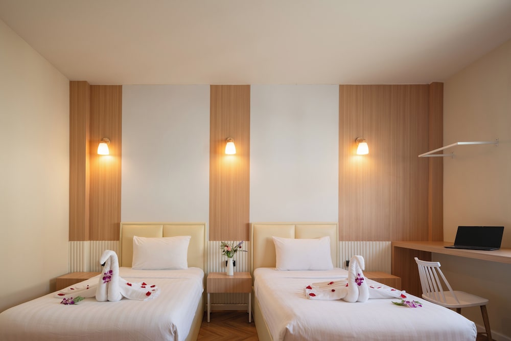 Twin Room - Photo 1