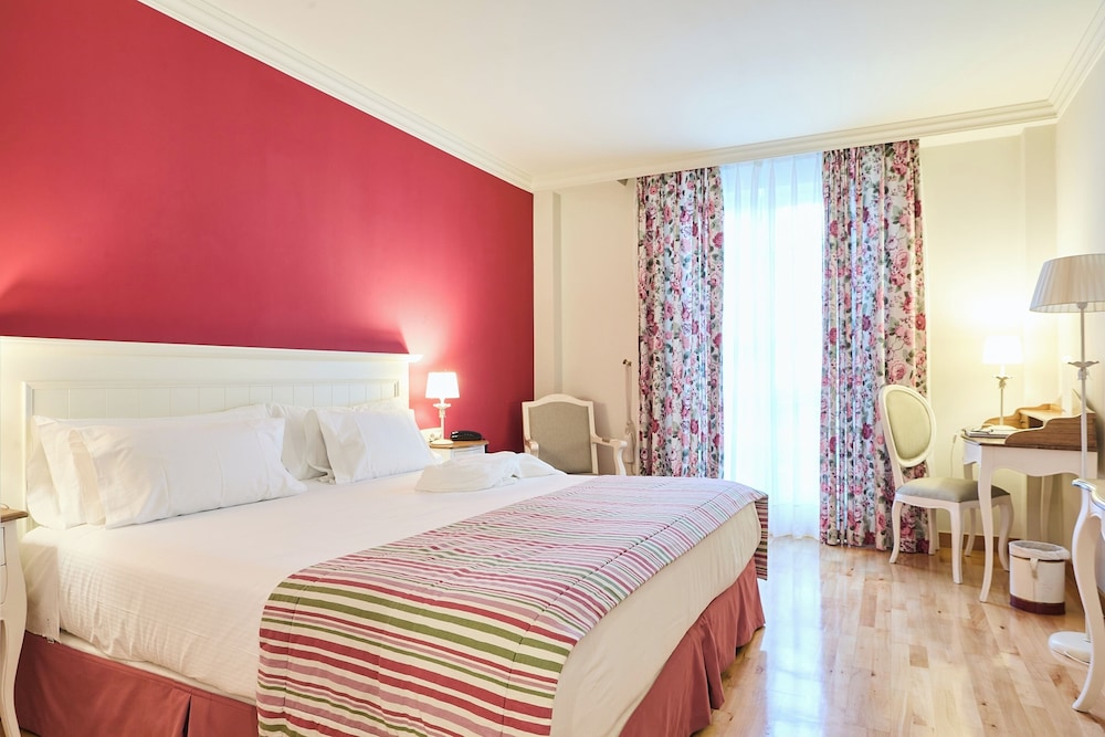 Habitación Doble con Cama Extra Grande