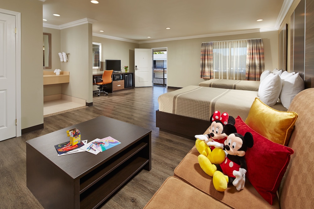 Family Suite - Photo 1