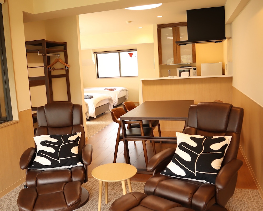 Type C with Island Kitchen, 52sqm, Non Smoking