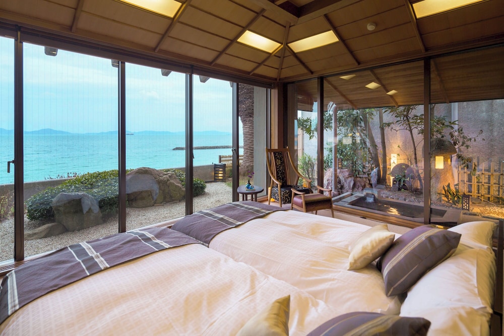 Family Suite, Non Smoking, Ocean View (Kochuan Suite)