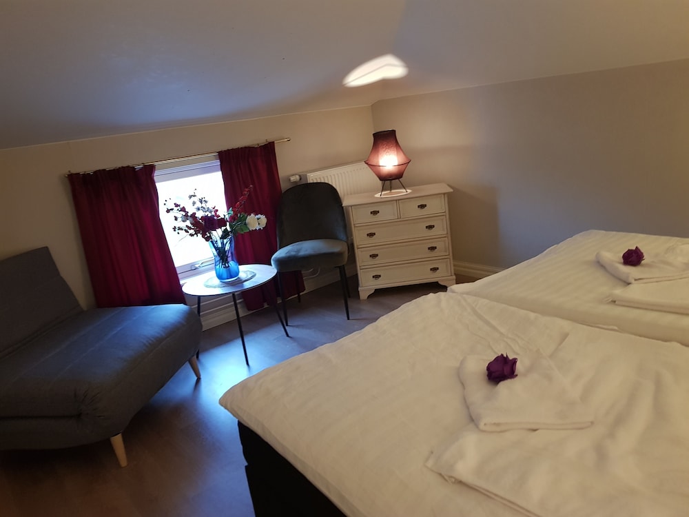 Quadruple Room photo 3
