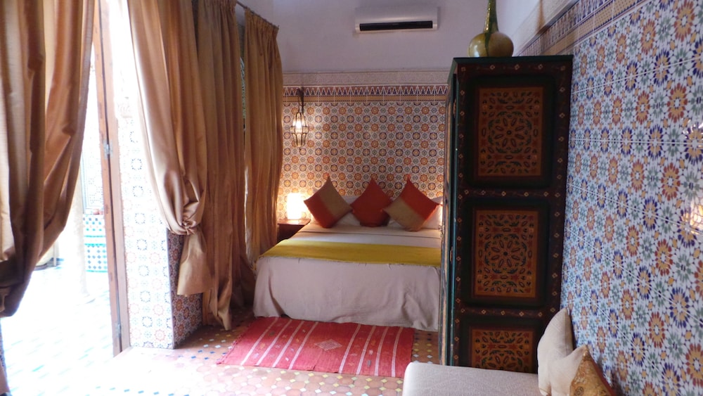 Suite (Sultane)