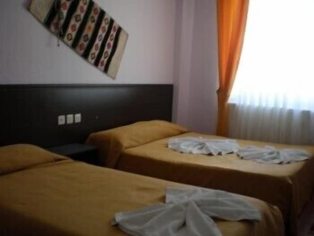 Triple Room photo 1