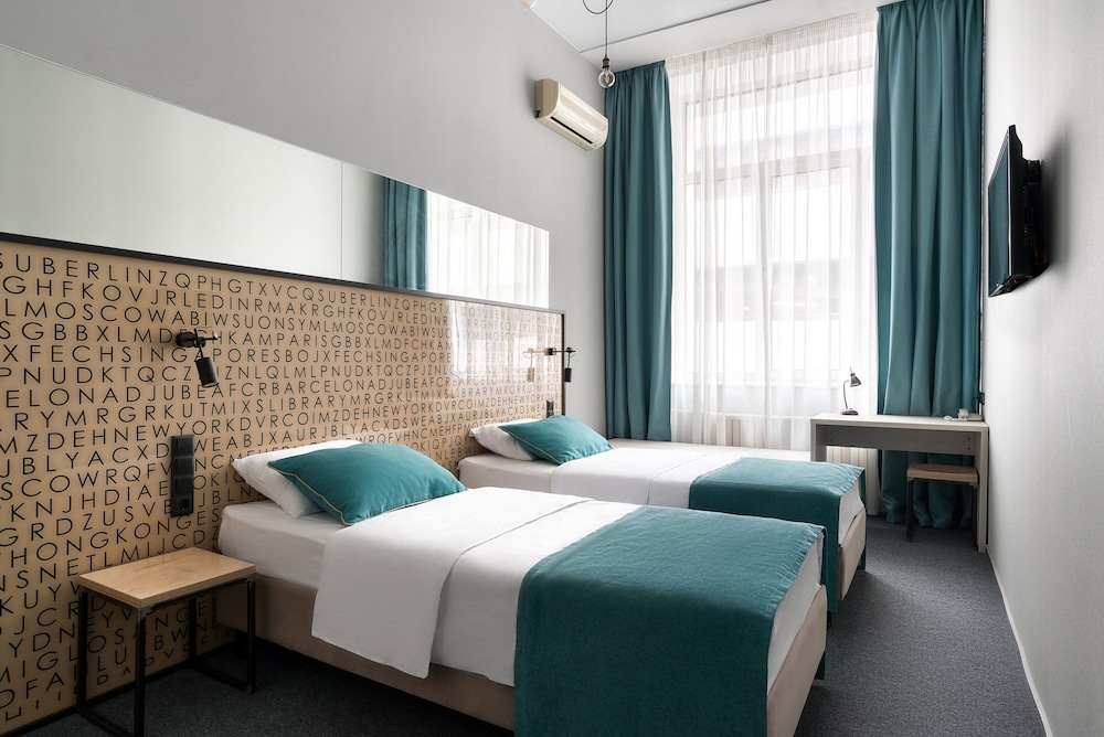 Standard Double or Twin Room photo 1