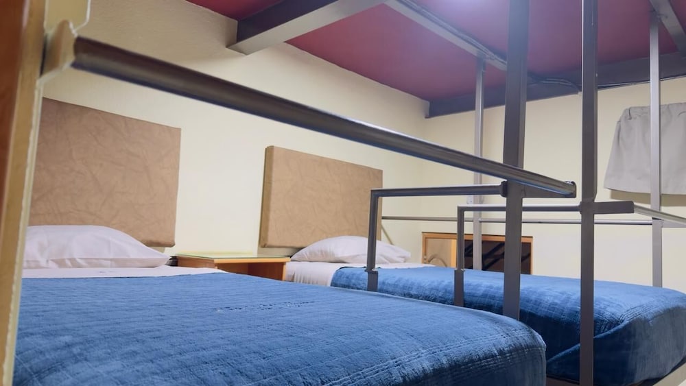 Deluxe Quadruple Room photo 3