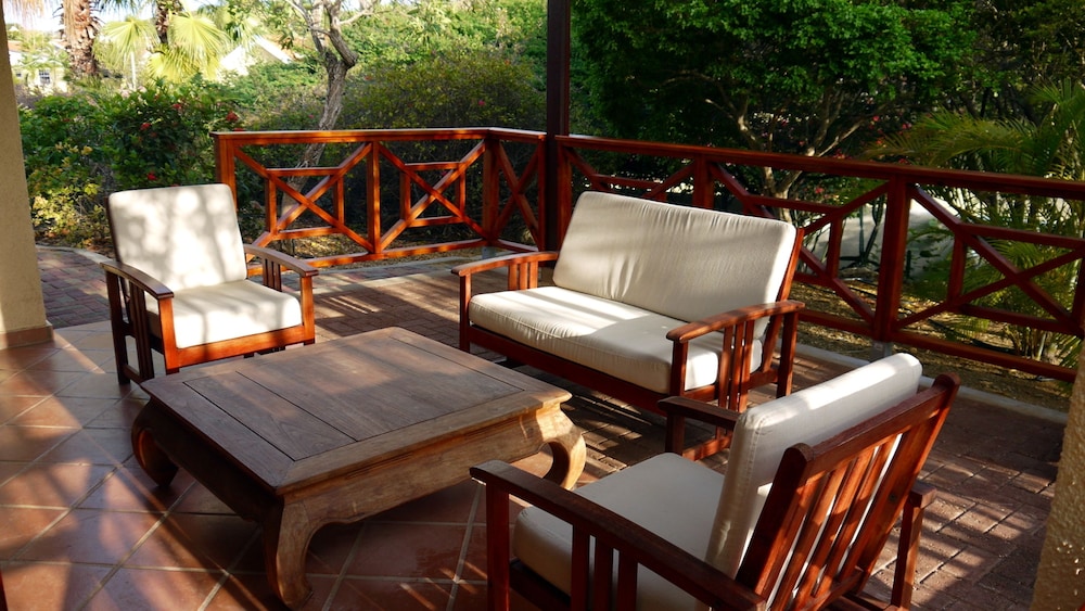 Exclusive Villa, 5 Bedrooms photo 2