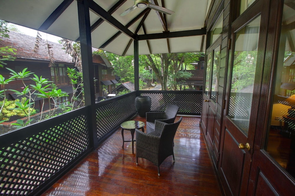 One Bedroom Garden View Suite - Photo 14
