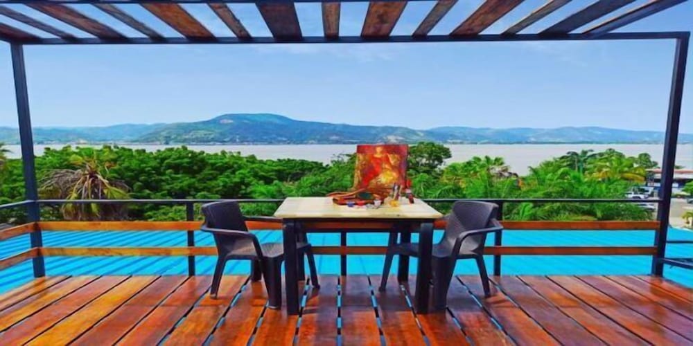 Luxury Penthouse, Ocean View