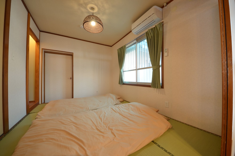 Private Vacation Home - Photo 4