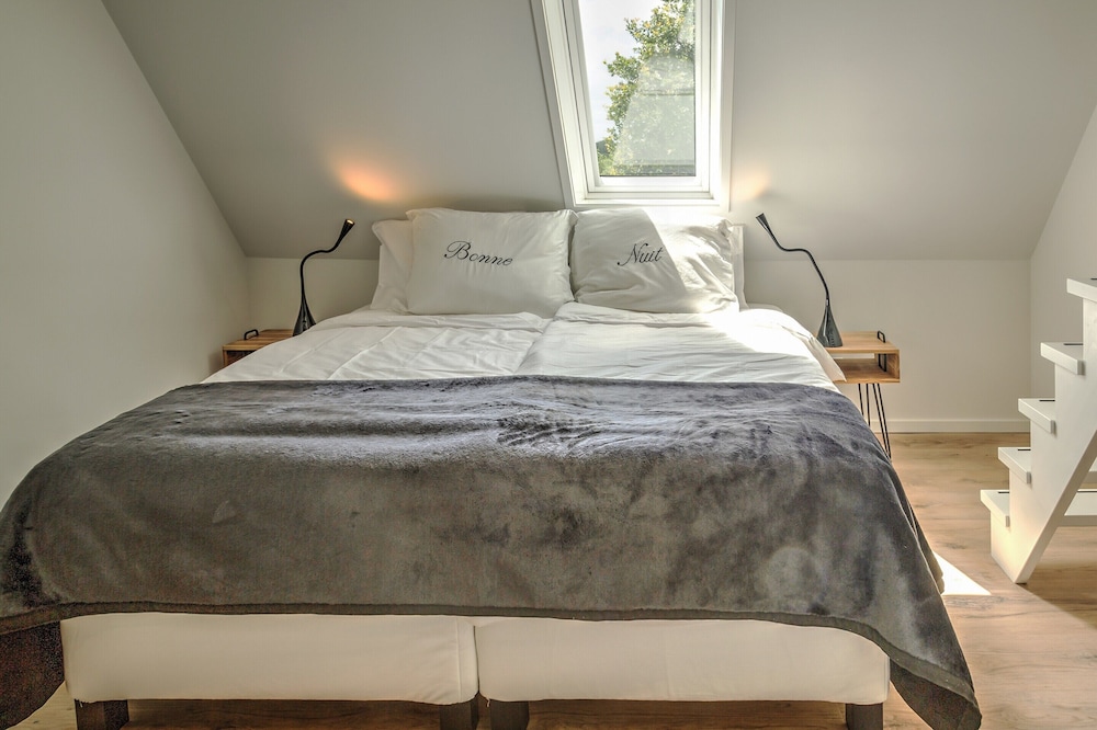 House photo 2