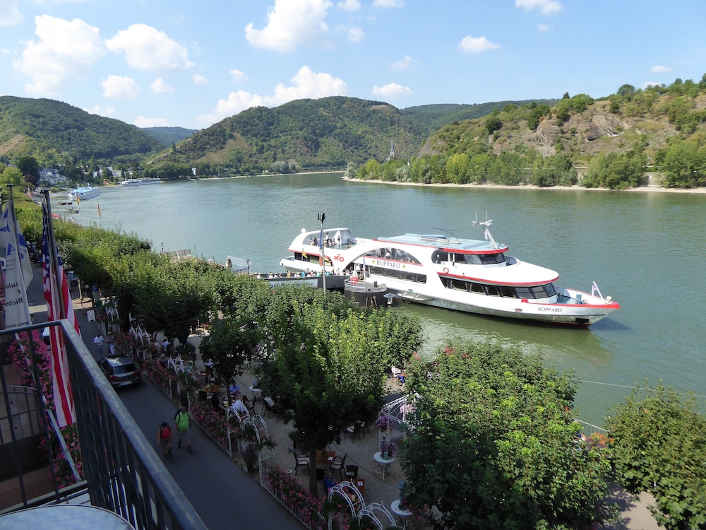 Standard Double Room, Balcony, River View photo 2