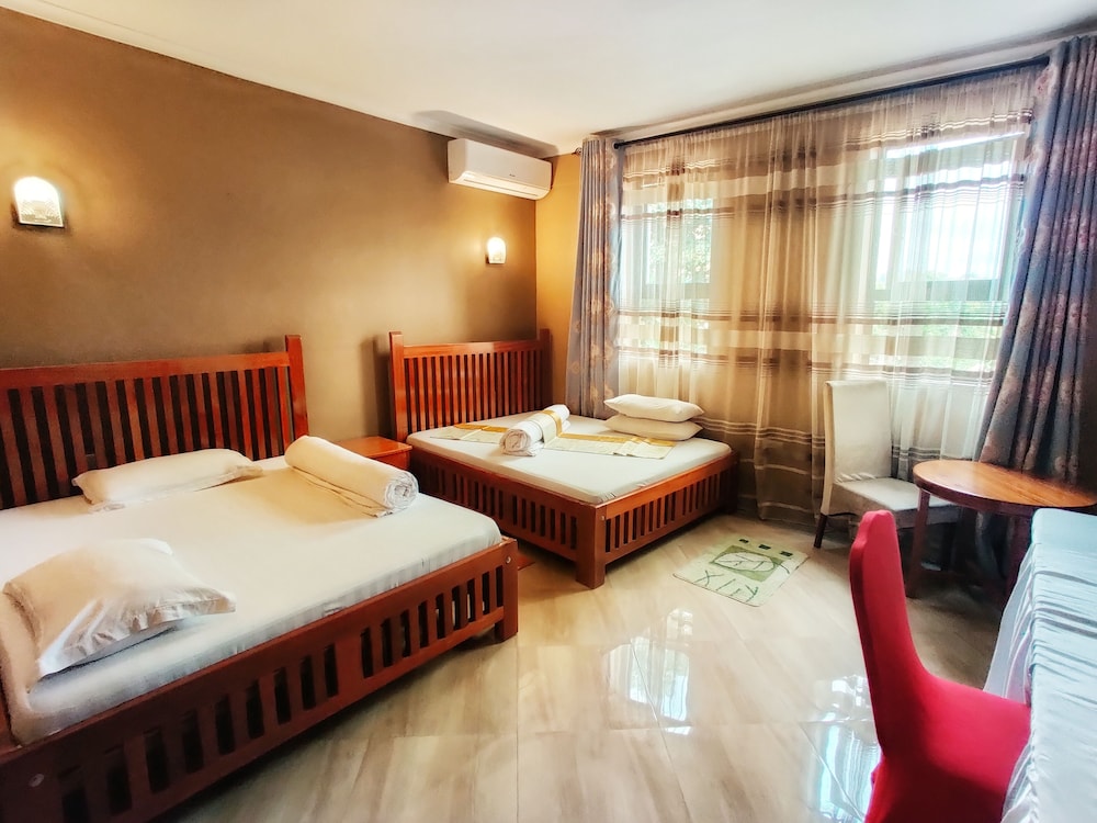 Deluxe Twin Room - Photo 4
