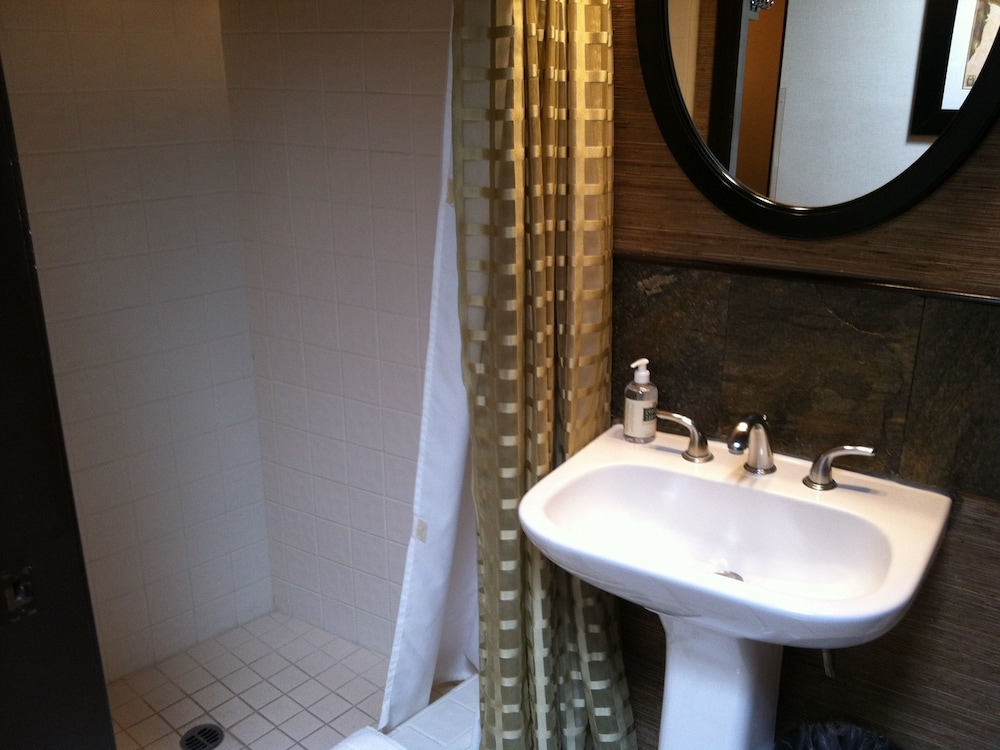Superior Double Room, Ensuite (Moon Flower King Room) photo 3