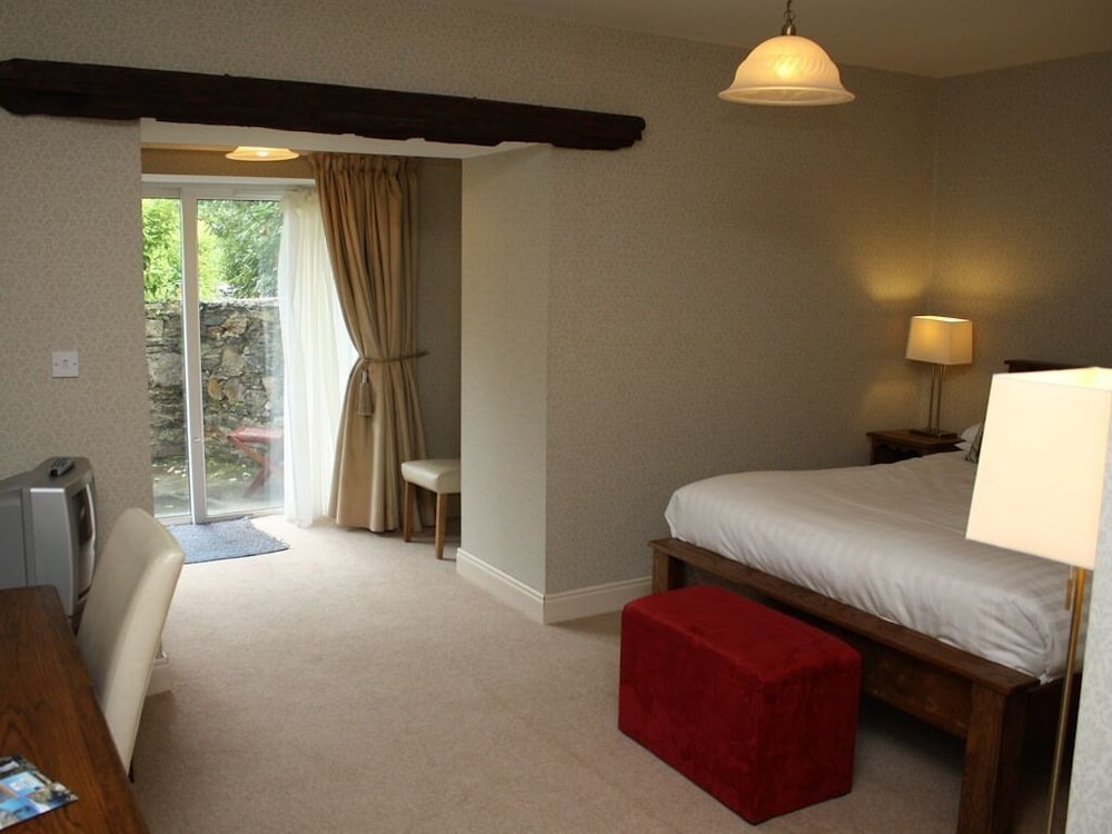 Double Room, Ensuite (Walled Garden with patio) - Photo 2