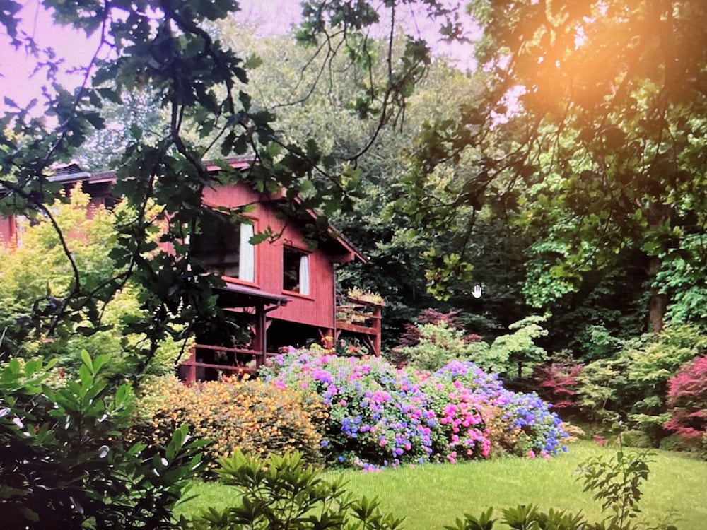 Comfort Cottage, Balcony, Garden View