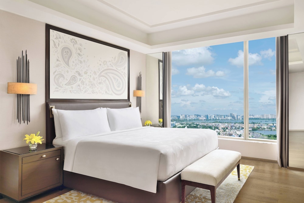 Deluxe Suite, 1 King Bed