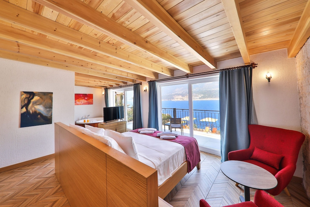 Room with Sea View and Jacuzzi