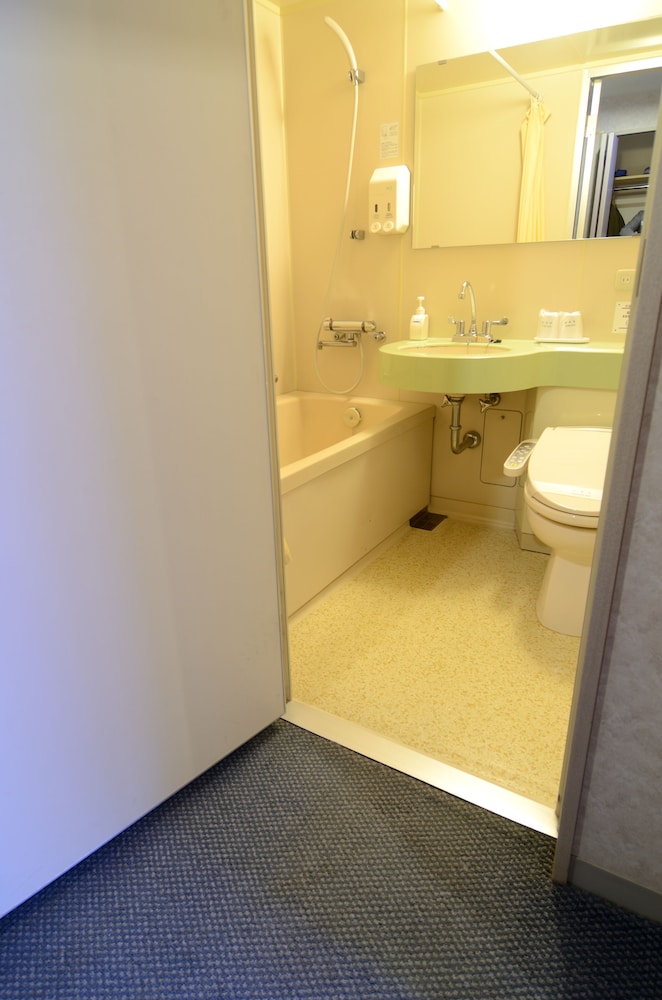 Twin Room, Non Smoking photo 2