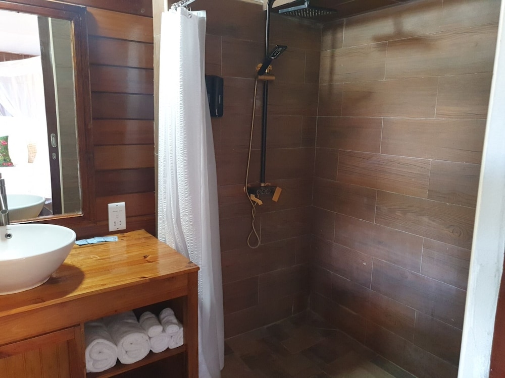 Panoramic Double Room, 1 Queen Bed, Balcony, Sea View - Photo 6